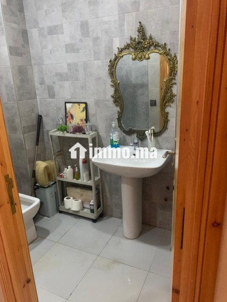 APPT A VENTDRE AU 1 ETG. DEUX FACADES ENSOLIE MATIN ET SOIR - Vente Immobilier - Casablanca - photo 2