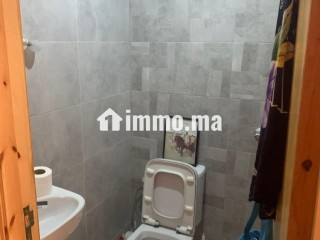 APPT A VENTDRE AU 1 ETG. DEUX FACADES ENSOLIE MATIN ET SOIR - Appartement à vendre - Casablanca