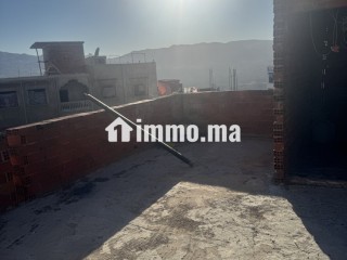 شفشاون عين حوزي الحي الإداري مابين شارع طنجة وفرن الشويني قرب روض الاطفال - Maison à vendre - Chefchaouen