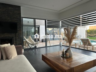 Magnifique villa plein pied à Marrakech route de fès à vendre, non meublée et entièrement équipée en infrastructures modernes 5,8 millions de dirhams - Villa à vendre - Marrakech