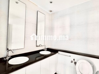 Élégant appartement rénové à vendre au maarif extension - Appartement à vendre - Casablanca
