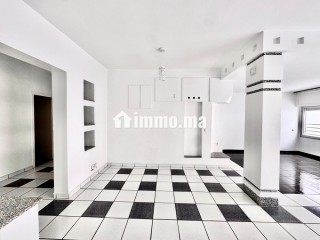 Élégant appartement rénové à vendre au maarif extension - Appartement à vendre - Casablanca