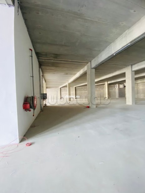 Dépôt industriel ou logistique a louer sur Ainsbaa, superficie entre 1000m2 et 6000m2 selon vos besoins - Location Immobilier - Casablanca - photo 2
