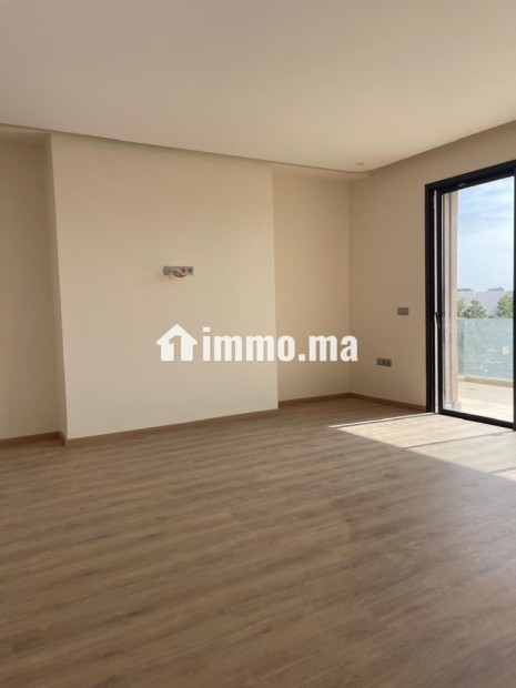 Villa neuve vide 4 ch piscine à louer Marrakech - Location Immobilier - Marrakech - photo 4