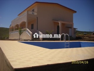 Superbe villa avec piscine sur un domaine agricole Ferme mixte d’arbres fruitiers et élevage animaux - Villa à vendre - Sefrou