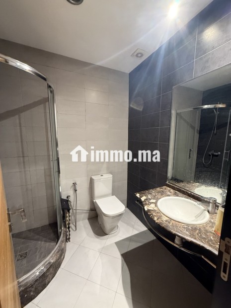 Appartement 2 chambres à Belvédère - Location Immobilier - Casablanca - photo 4