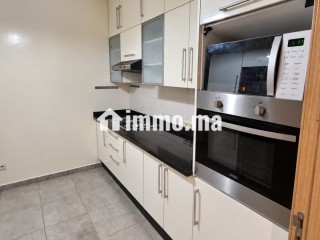 Victoria – Appartement avec double salon et garage titré - Appartement à vendre - Bouskoura