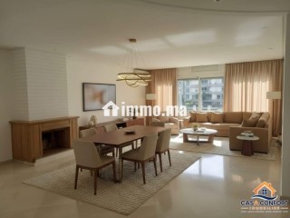 Location Appartement 3 chambres vide de 178 m² en longue durée Racine Casablanca - Appartement à louer - Casablanca