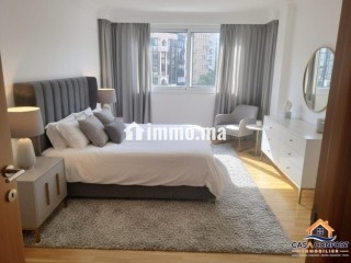 Location Appartement 3 chambres vide de 178 m² en longue durée Racine Casablanca - Appartement à louer - Casablanca