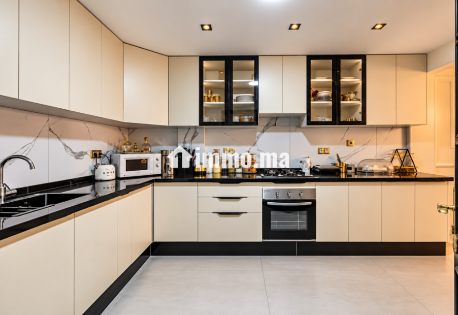 Appartement chic au cœur de Guéliz - Location Immobilier - Marrakech - photo 3