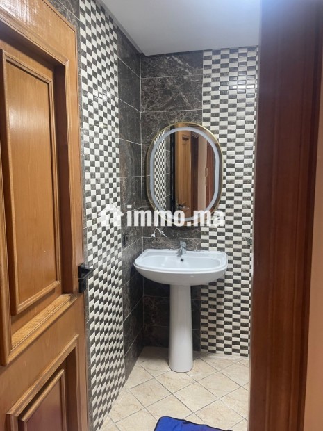 À louer – Appartement rénové à Roches Noires - Location Immobilier - Casablanca - photo 7