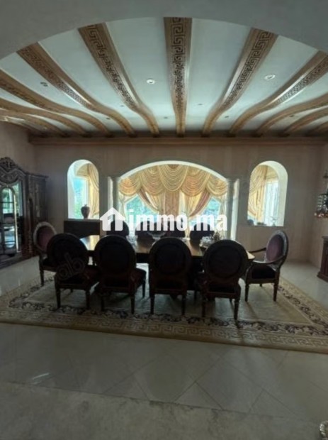 À vendre | Villa luxueuse avec jardin et piscine à Tanger - Vente Immobilier - Tanger - photo 2