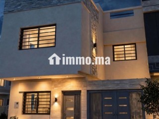 منزل للبيع قريب يوجد فتجزءة المنزه 1 سهب الخيل 2سكنات - Maison à vendre - Oujda