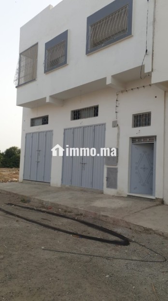 Opportunité en Or ! Maison aux normes architecturales élevées et à l'emplacement stratégique - Vente Immobilier - Mechraa Bel Ksiri - photo 1