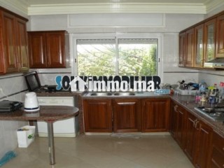Charmante villa très bien répartie à vendre - Villa à vendre - Casablanca