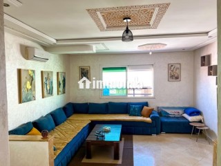 Appartements à louer à La Ville Haute. 2 chambres agréables. Résidence avec concierge, climatisation générale - Appartement à louer