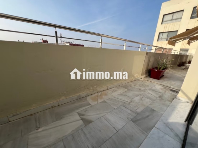 Top bureau avec terasse à louer à ain diab proche de marina - Location Immobilier - Casablanca - photo 2