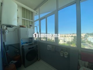 Location d'un appartement à Nouvelle Ville. 3 chambres. Antenne parabolique et sécurité - Appartement à vendre - Fes