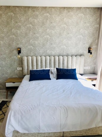 studio-meuble-a-la-location-a-la-ferme-bretonne-terrasse-big-1