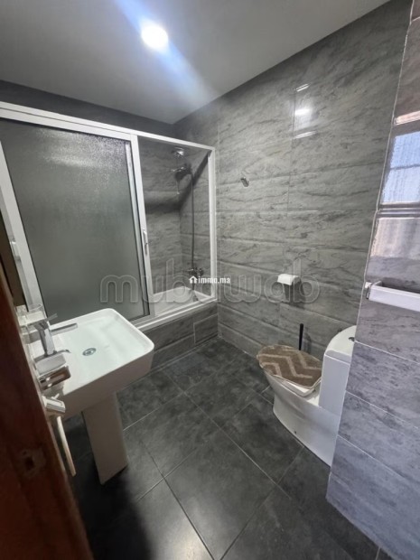 Appartement moderne au centre ville - Location Immobilier - Tanger - photo 7