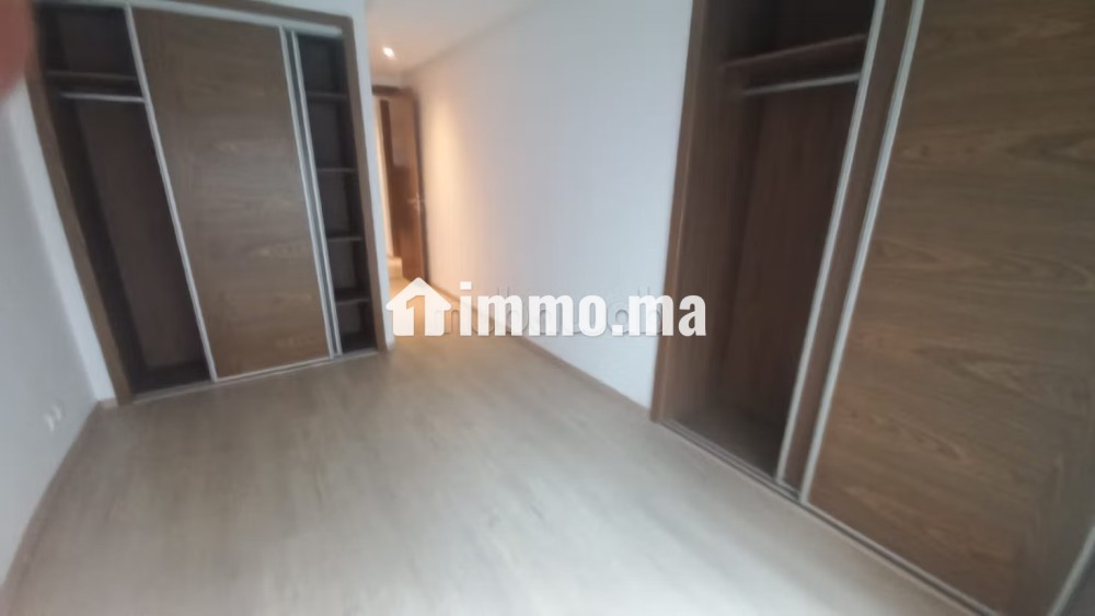 Grand studio neuf à louer - Location Immobilier - Casablanca - photo 6
