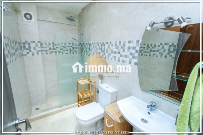 appartement-meuble-moderne-a-louer-au-4eme-etage-gueliz-big-6