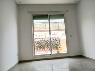 Vente studio avec belle terasse clinique badr - Appartement à vendre - Casablanca