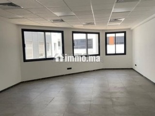 Bureau pour location situé à evasion sidi maarouf - Bureau à louer - Casablanca