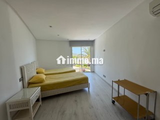 Villa sur mer dehaut standing à vendre à M'Diq. 7 pièces. Meublé - Villa à vendre - Autre