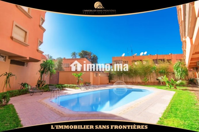 appartement-vide-a-louer-piscine-collective-hivernage-big-0