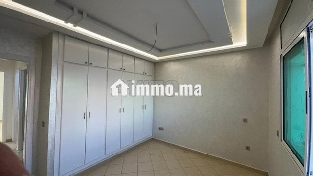 شقة للكراء وفاق قرب اقامة مشاء الله - Location Immobilier - Temara - photo 2