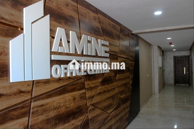 Bureau 69m2 avec cour 1er étage plein centre ville - Location Immobilier - Tanger - photo 3