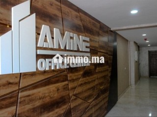 Bureau 69m2 avec cour 1er étage plein centre ville - Bureau à louer - Tanger