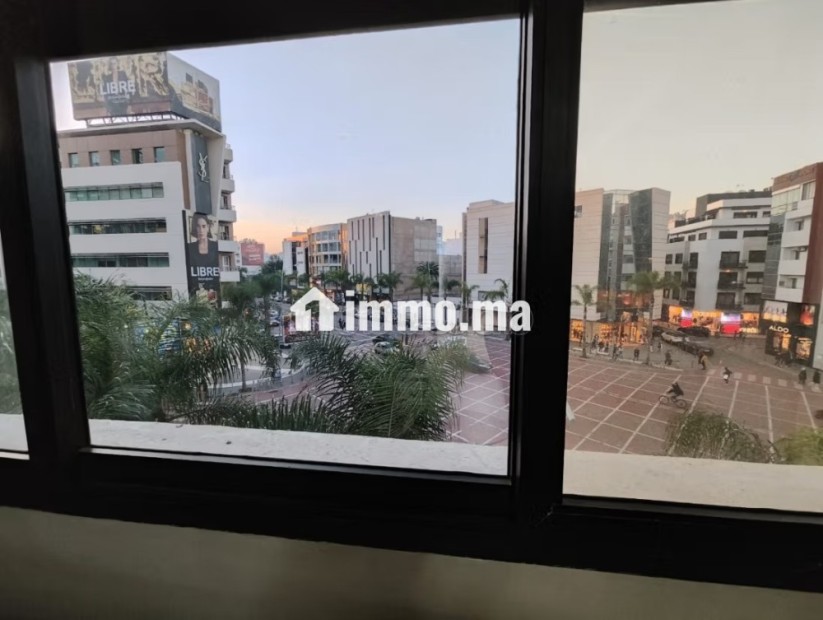 Bureau 87m2 à louer équipé Maarif face zara - Location Immobilier - Casablanca - photo 2