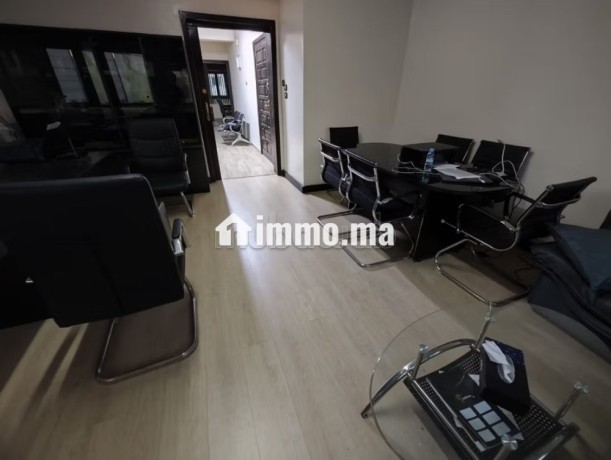 bureau-87m2-a-louer-equipe-maarif-face-zara-big-5