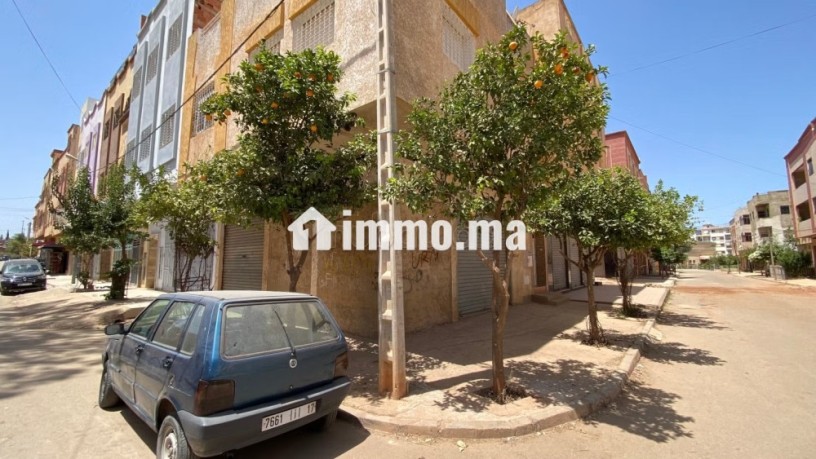 local-commercial-2-faces-en-location-a-ouislane-surface-totale-77-m2-big-2