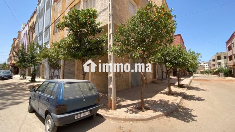 local-commercial-2-faces-en-location-a-ouislane-surface-totale-77-m2-big-3