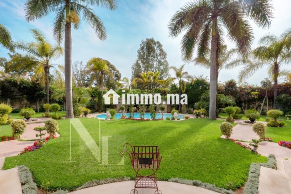 Somptueuse villa à vendre à Californie. Superficie 2100 m². Meublé - Vente Immobilier - Casablanca - photo 2