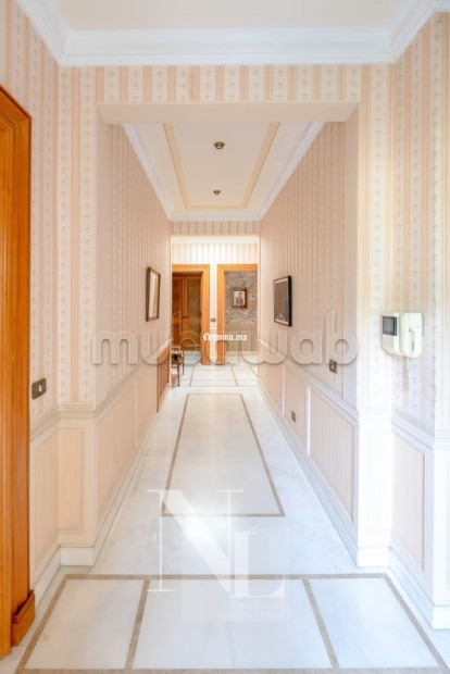 Somptueuse villa à vendre à Californie. Superficie 2100 m². Meublé - Vente Immobilier - Casablanca - photo 4
