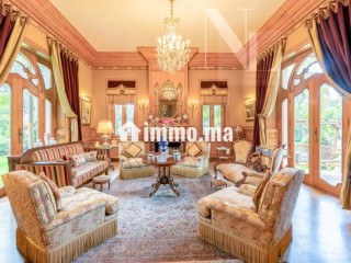 Somptueuse villa à vendre à Californie. Superficie 2100 m². Meublé - Villa à vendre - Casablanca