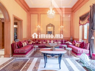 Somptueuse villa à vendre à Californie. Superficie 2100 m². Meublé - Villa à vendre - Casablanca