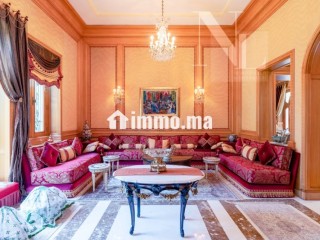 Somptueuse villa à vendre à Californie. Superficie 2100 m². Meublé - Villa à vendre - Casablanca
