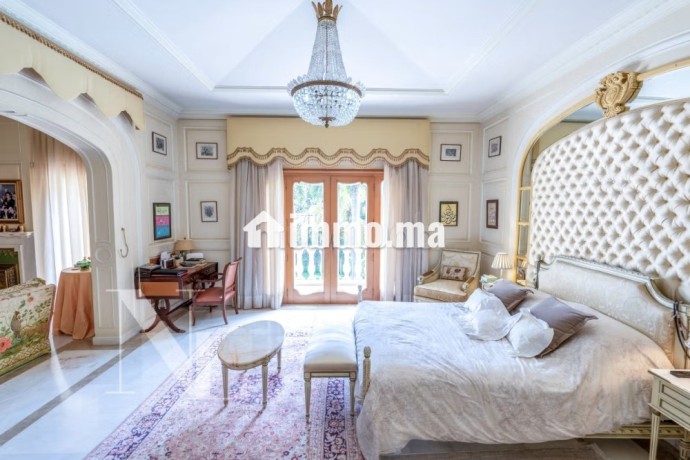 somptueuse-villa-a-vendre-a-californie-superficie-2100-m2-meuble-big-8