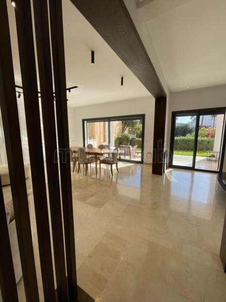 Appartement à vendre à Dar Bouazza. 3 chambres. Cheminée, piscine - Vente Immobilier - Dar Bouazza - photo 1