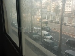 Habit immobilier met en vente un joli appartement Bureau avec garage titré - Appartement à vendre - Casablanca