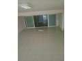 a-vendre-un-magasin-commercial-avec-mezzanine-small-11
