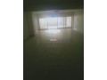 a-vendre-un-magasin-commercial-avec-mezzanine-small-4