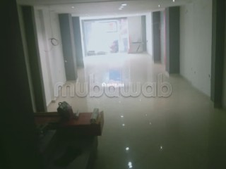 A vendre un magasin commercial avec Mezzanine - Appartement à vendre - Casablanca