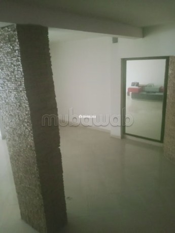a-vendre-un-magasin-commercial-avec-mezzanine-big-14