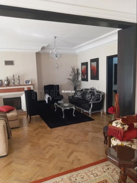 A vendre un joli appartement de 4 chambres et 2 places au garage - Vente Immobilier - Casablanca - photo 3